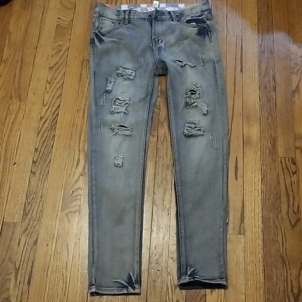 Tao Jean's Distressed
